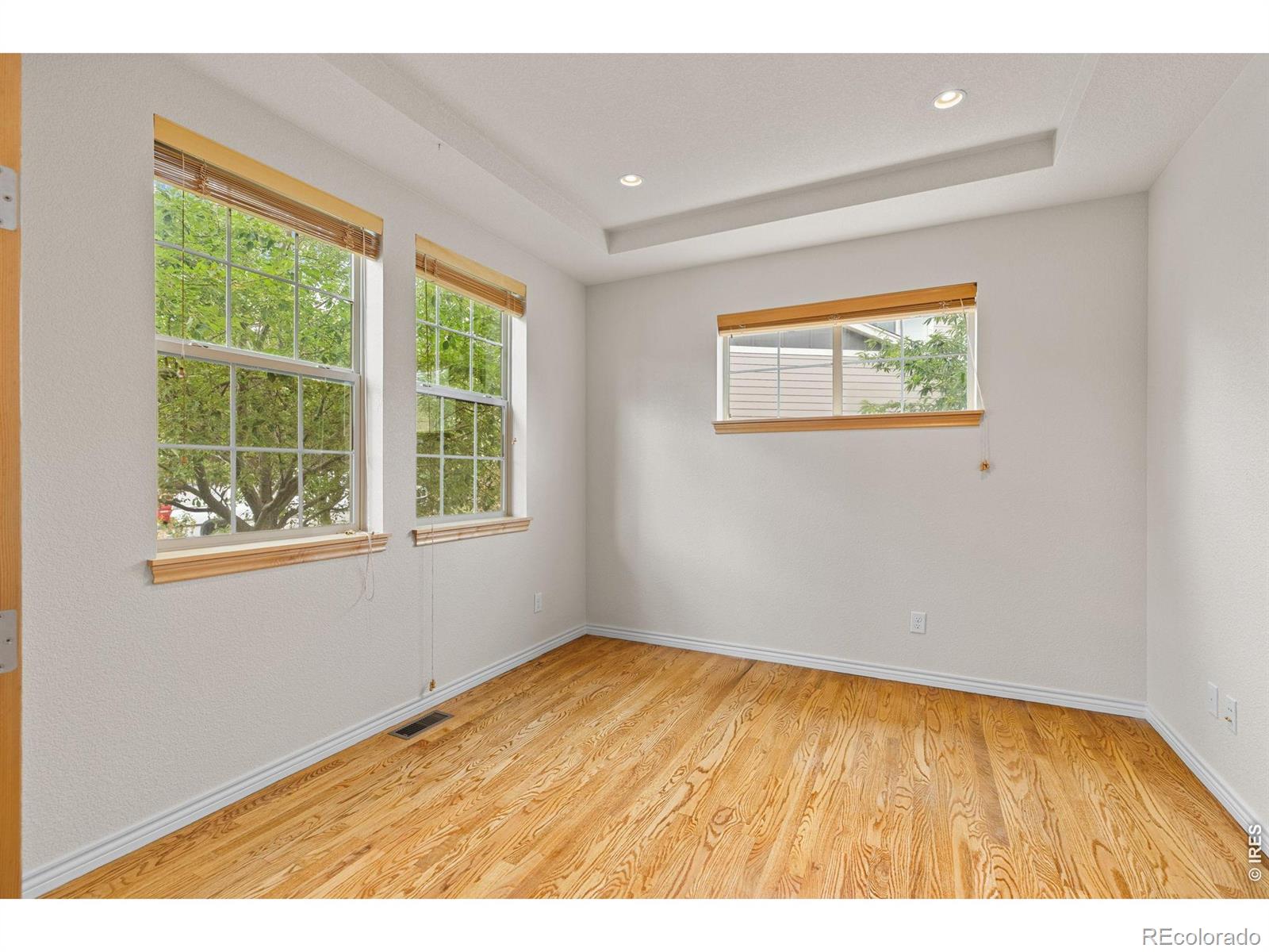 MLS Image #5 for 413  raymond court,lyons, Colorado