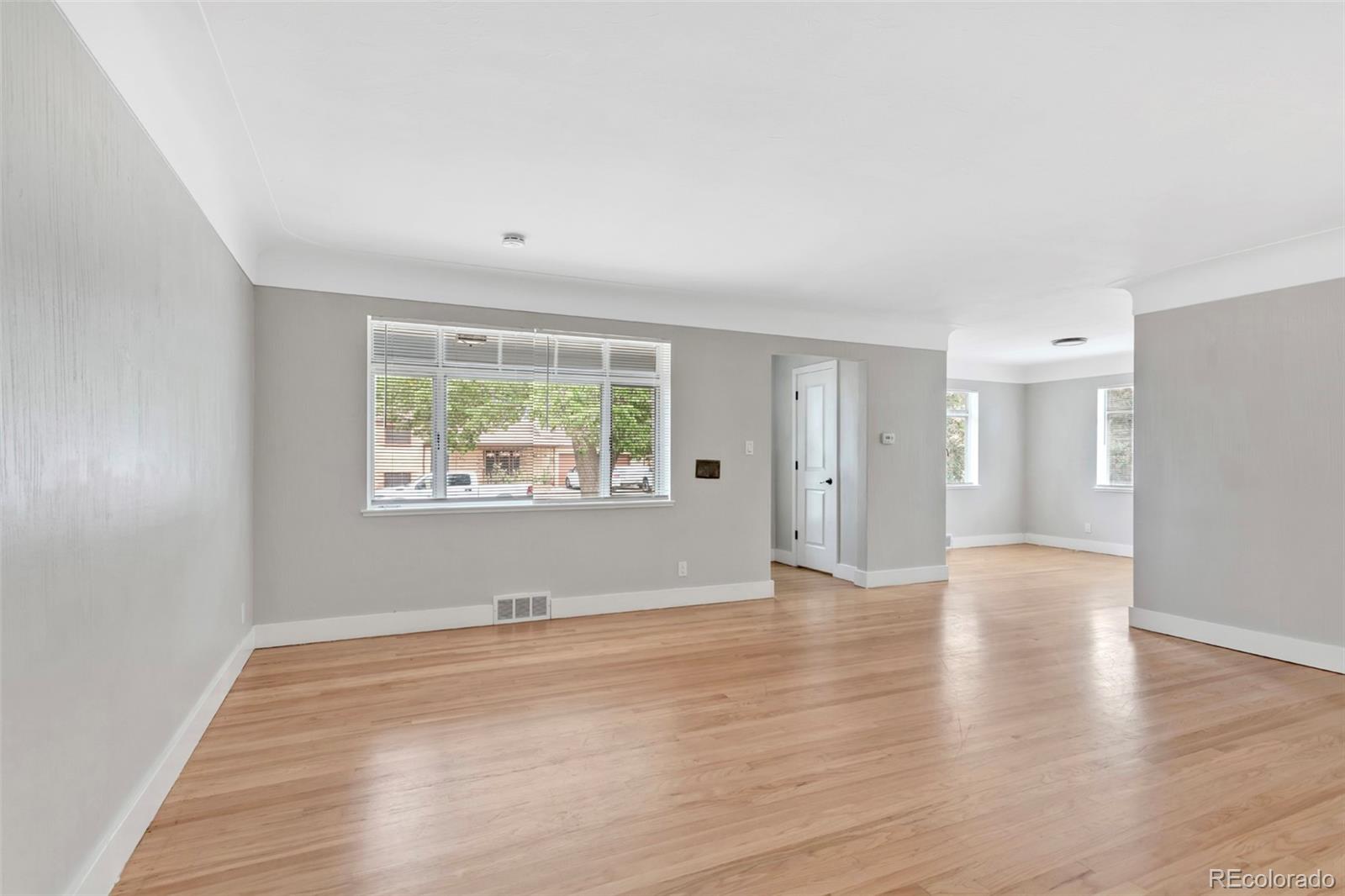 MLS Image #2 for 1075  kingston street,aurora, Colorado