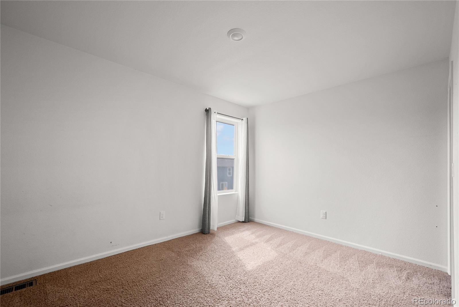MLS Image #15 for 2022  monte vista drive,brighton, Colorado
