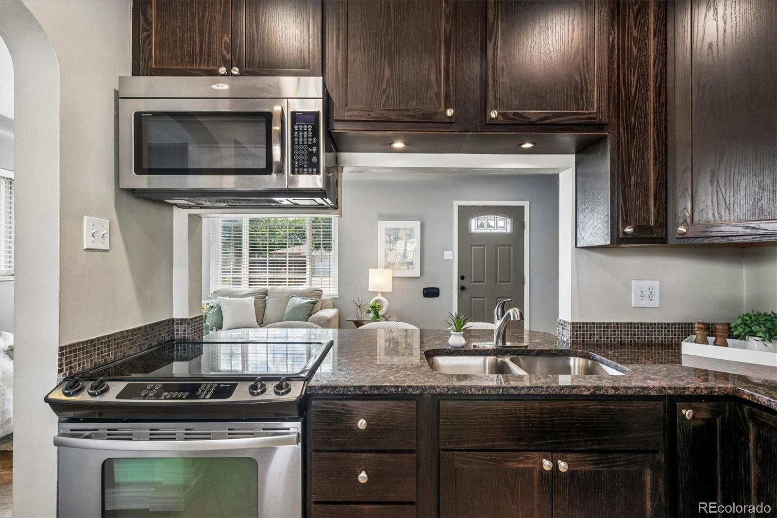 MLS Image #11 for 3230  magnolia street,denver, Colorado