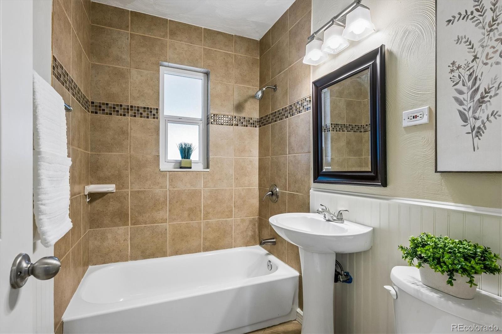MLS Image #14 for 3230  magnolia street,denver, Colorado