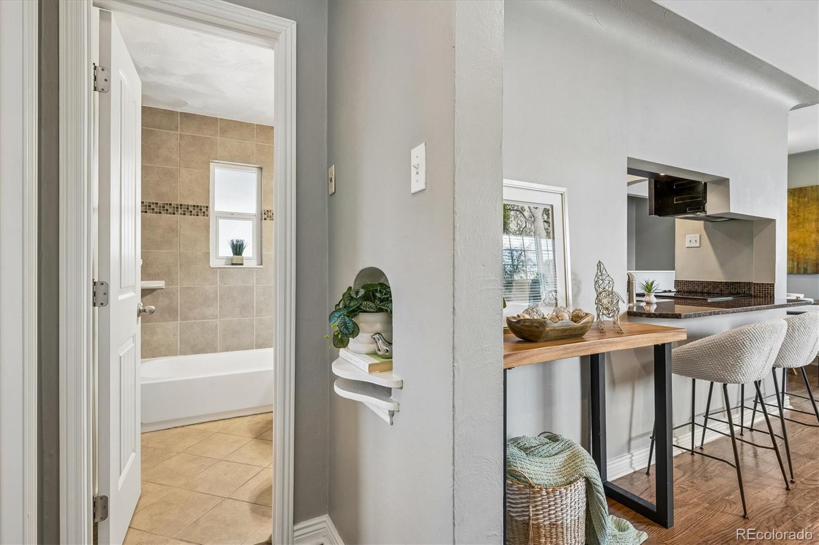 MLS Image #17 for 3230  magnolia street,denver, Colorado