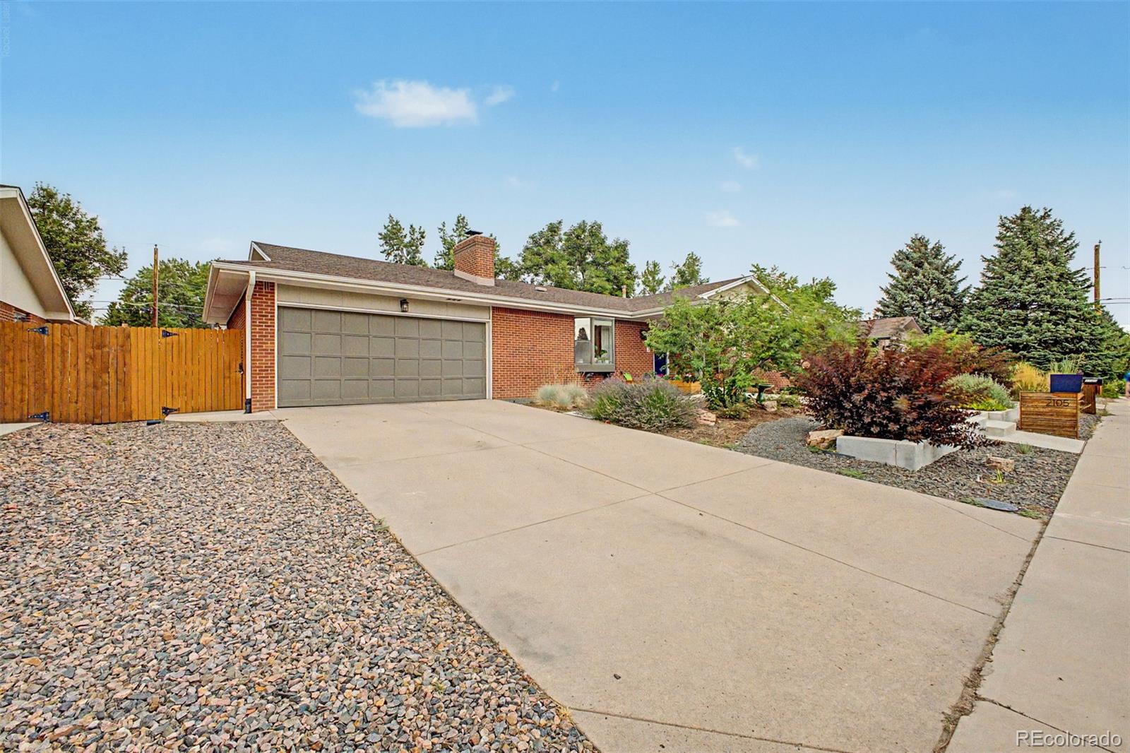 MLS Image #2 for 2105  lewis street,denver, Colorado
