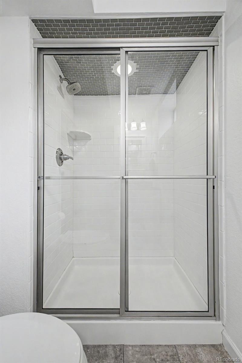 MLS Image #33 for 2105  lewis street,denver, Colorado