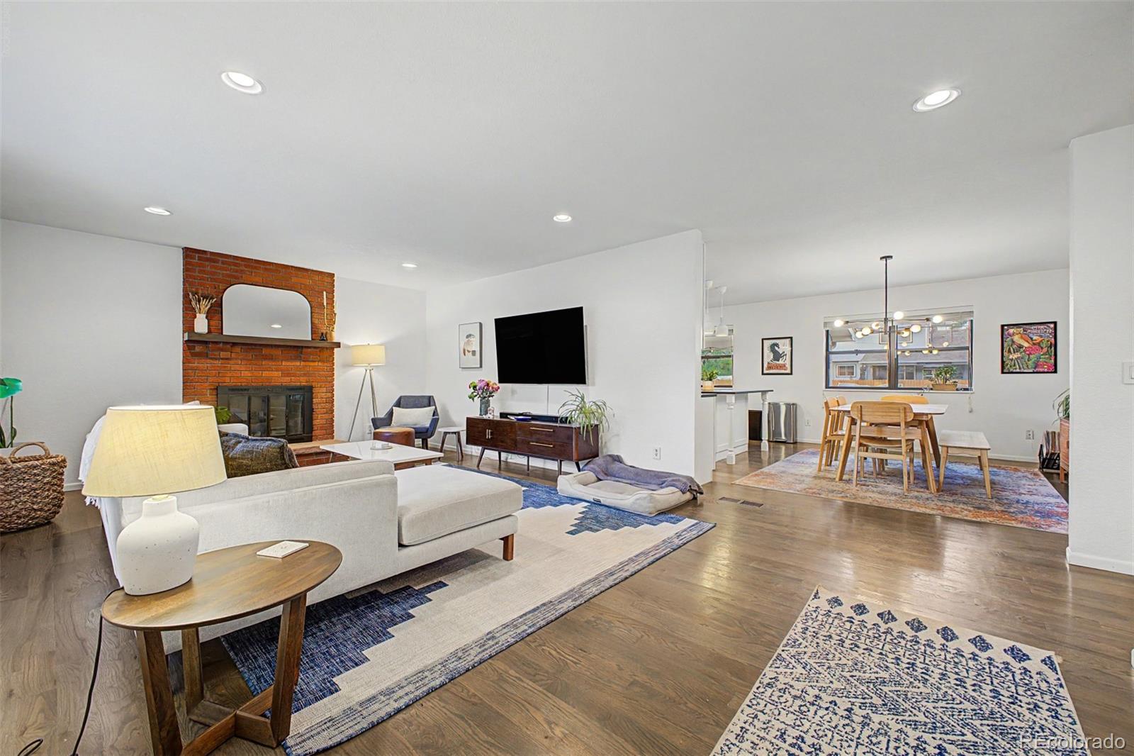 MLS Image #6 for 2105  lewis street,denver, Colorado