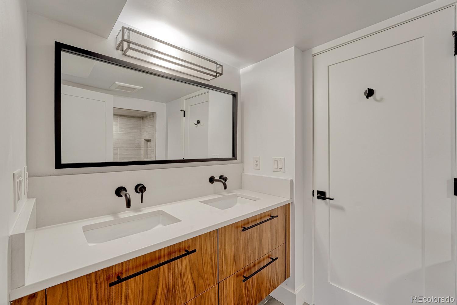 MLS Image #33 for 424 s gilpin street,denver, Colorado