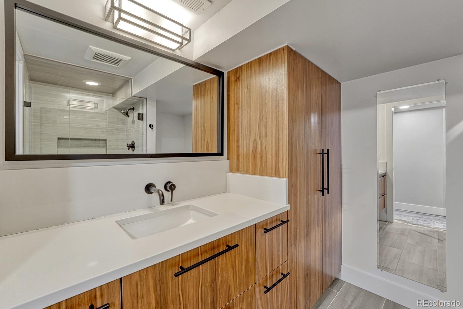 MLS Image #39 for 424 s gilpin street,denver, Colorado