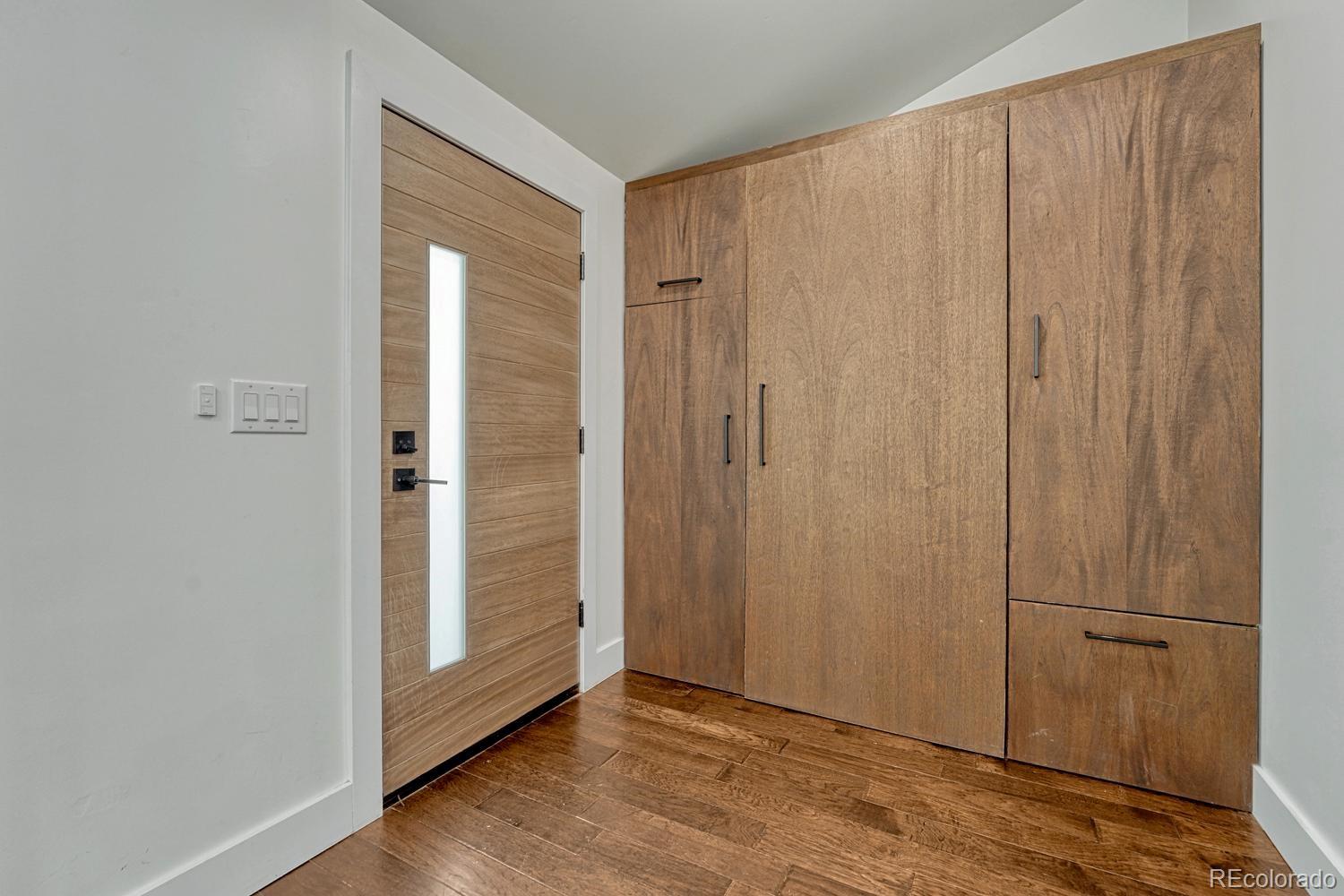 MLS Image #6 for 424 s gilpin street,denver, Colorado