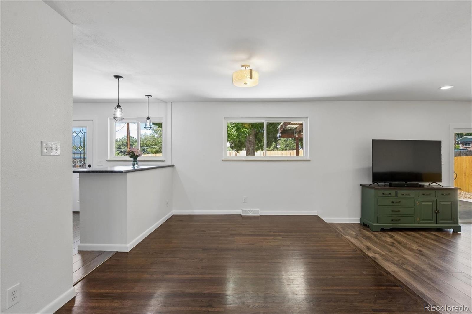 MLS Image #6 for 6017  vivian court,arvada, Colorado