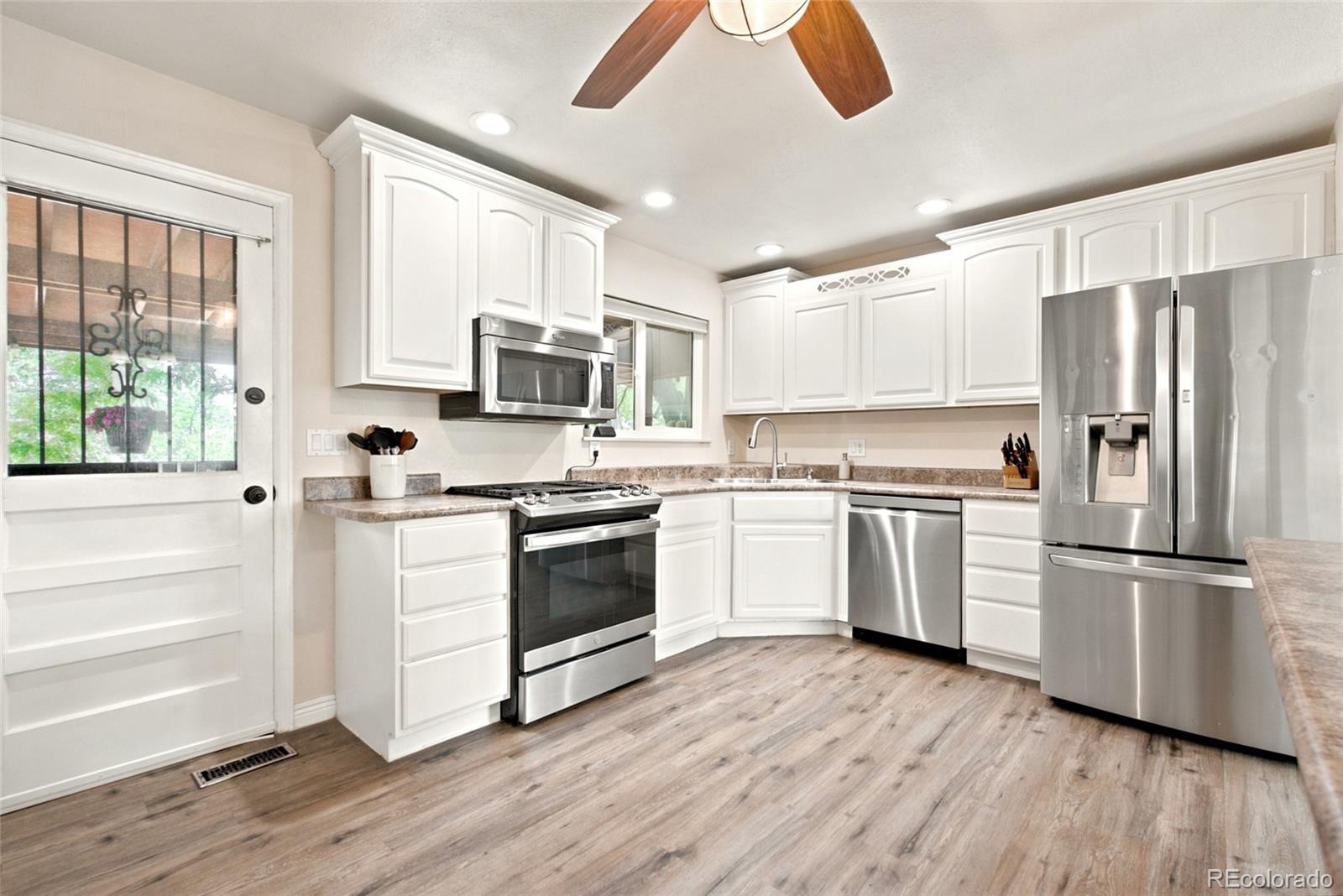 MLS Image #15 for 4494 s alkire street,morrison, Colorado
