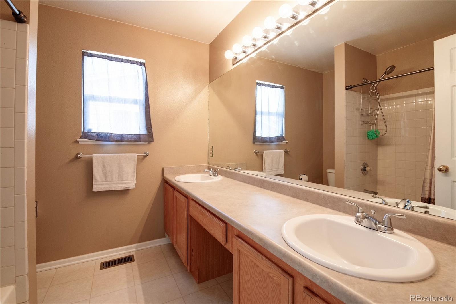 MLS Image #16 for 4958  hawk meadow drive,colorado springs, Colorado