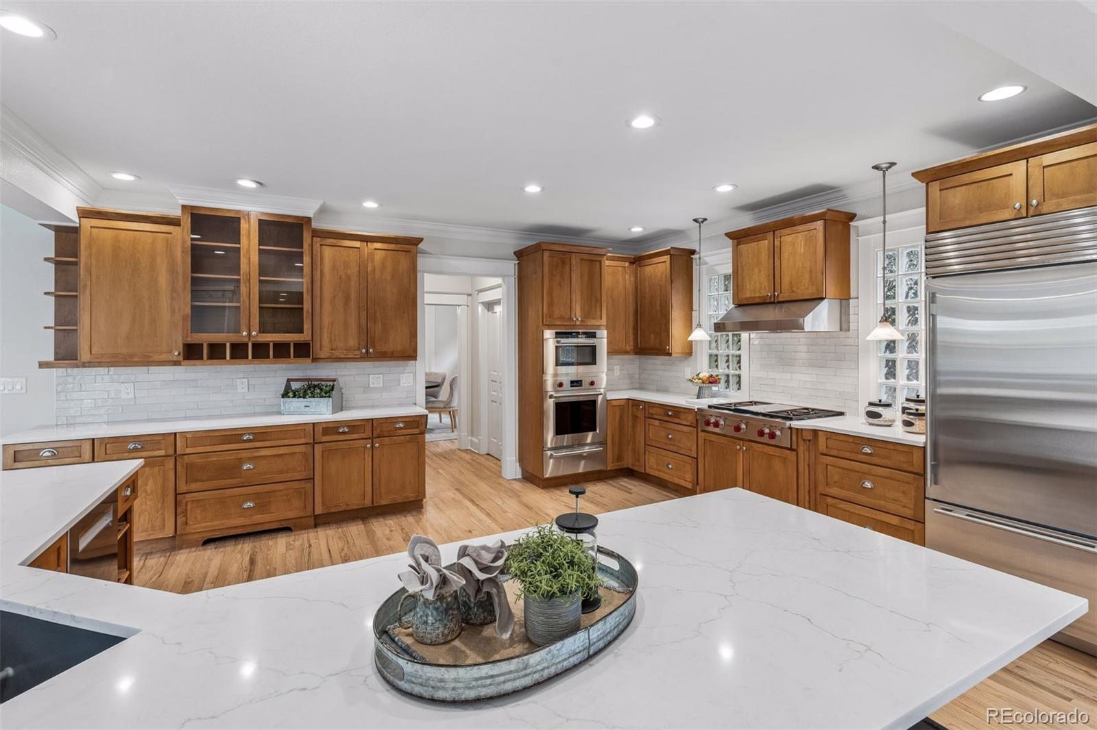 MLS Image #26 for 2370 s columbine street,denver, Colorado