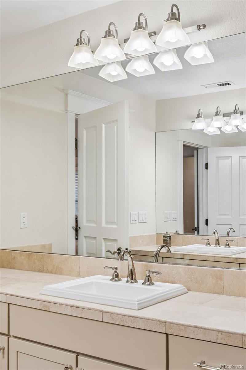 MLS Image #35 for 2370 s columbine street,denver, Colorado