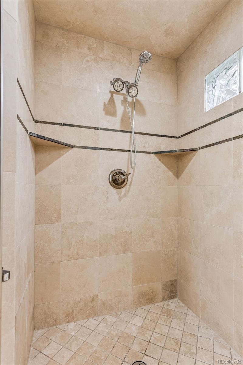 MLS Image #36 for 2370 s columbine street,denver, Colorado