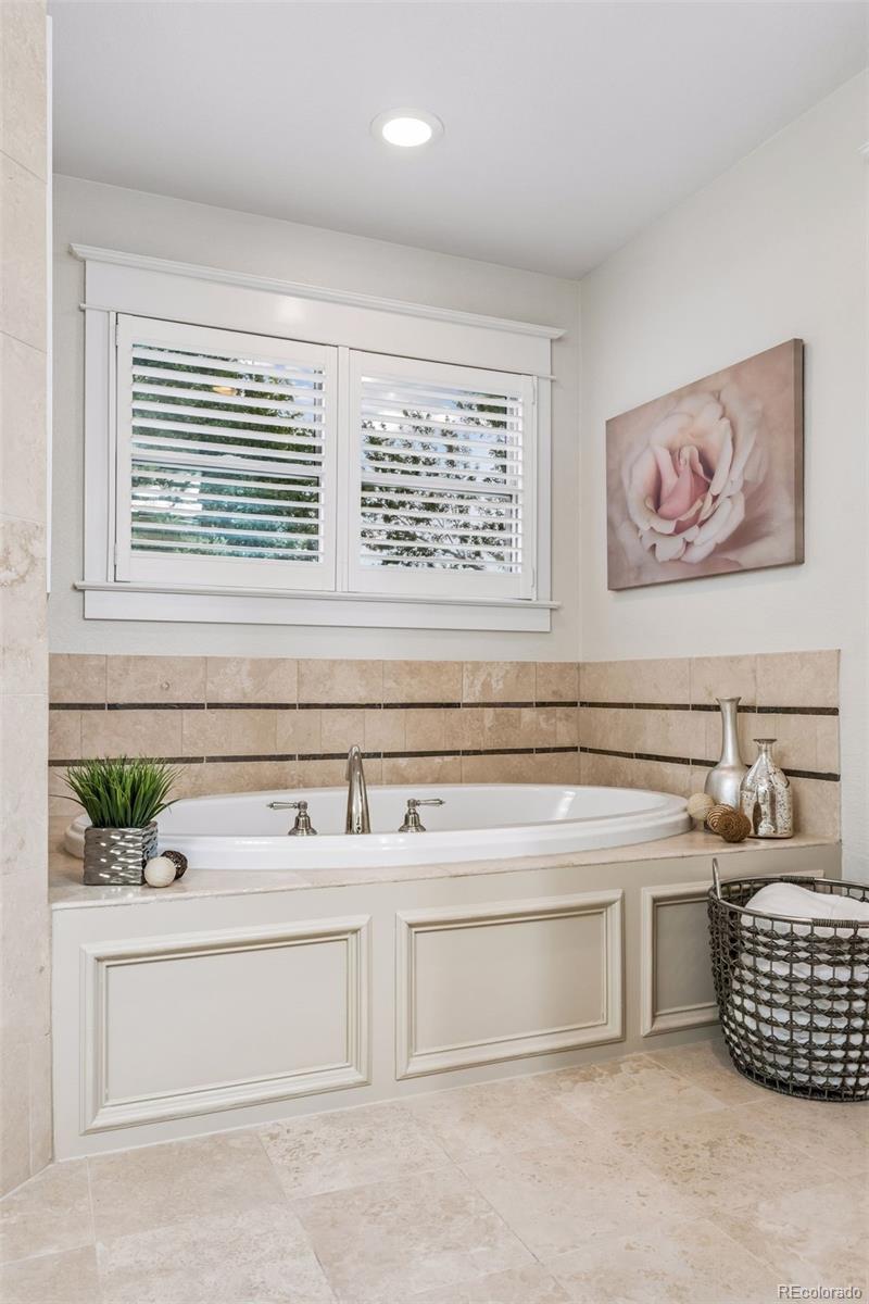 MLS Image #37 for 2370 s columbine street,denver, Colorado