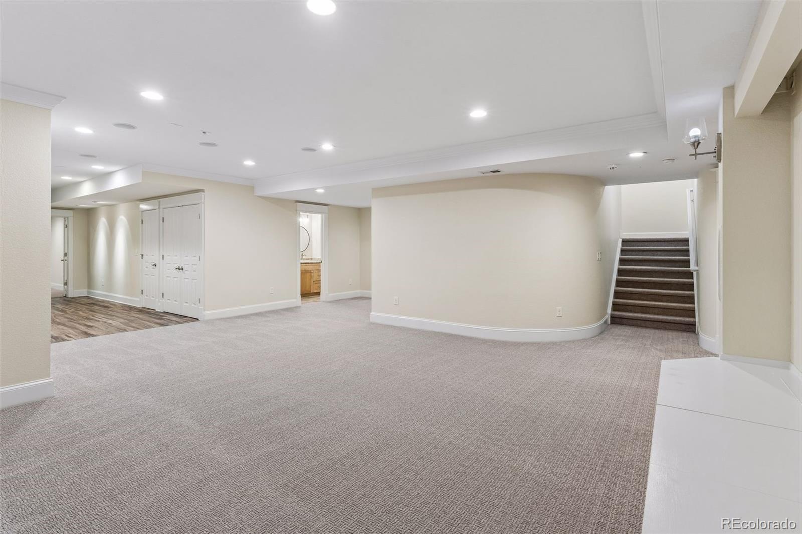 MLS Image #49 for 2370 s columbine street,denver, Colorado