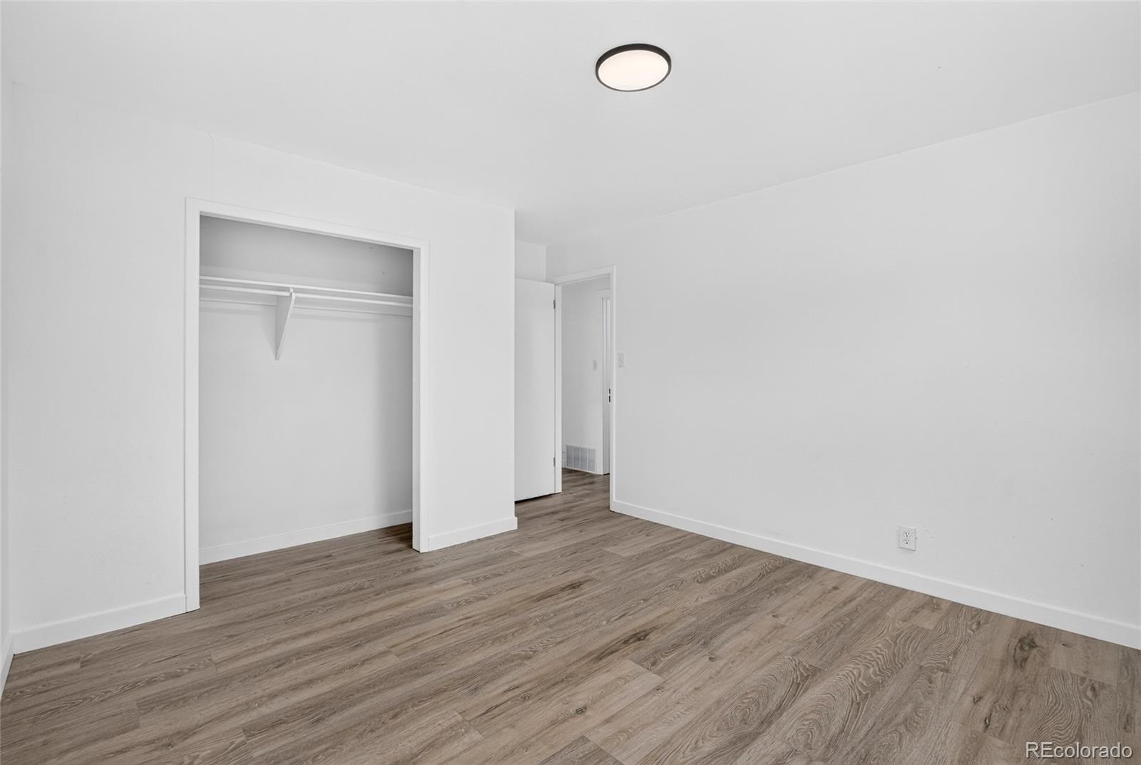 MLS Image #12 for 1343  lipan drive,denver, Colorado
