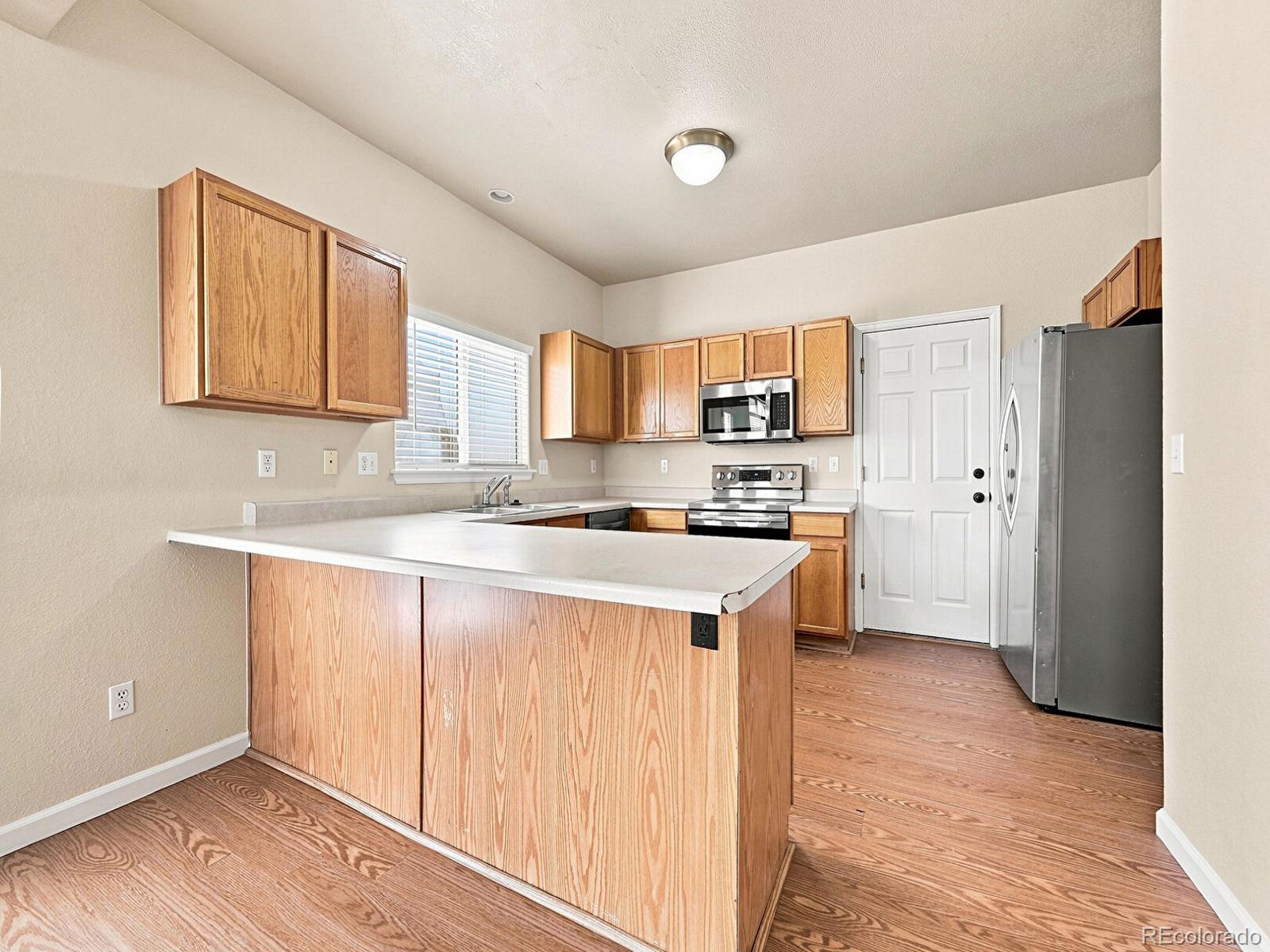 MLS Image #10 for 2220 w 101st circle,denver, Colorado