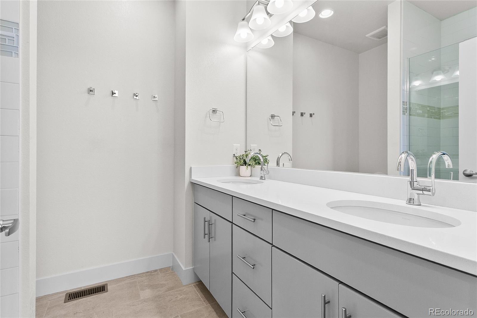 MLS Image #18 for 2442  167th lane,broomfield, Colorado