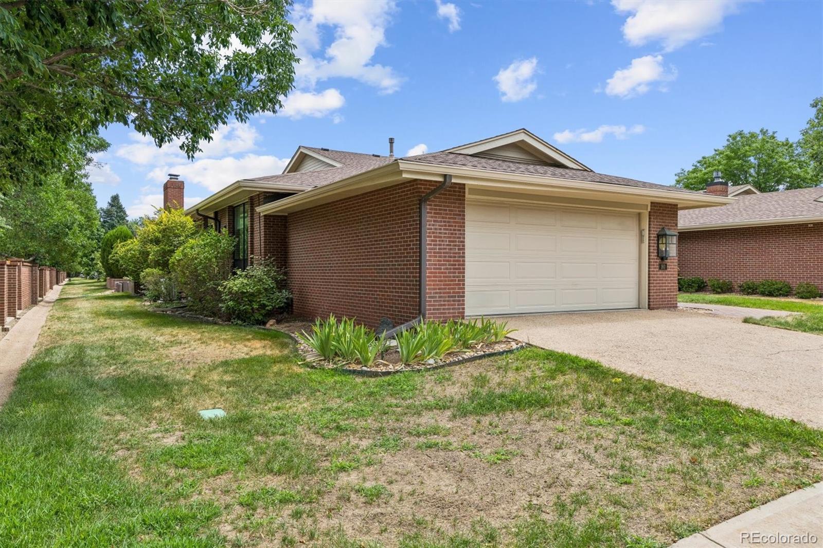 MLS Image #46 for 2800 s university boulevard,denver, Colorado
