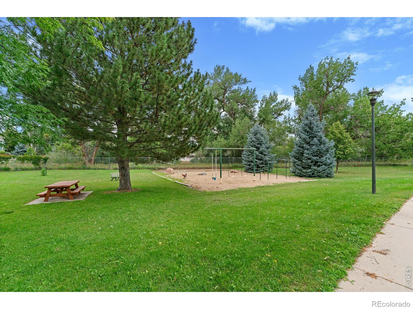 MLS Image #5 for 502 s empire avenue,loveland, Colorado