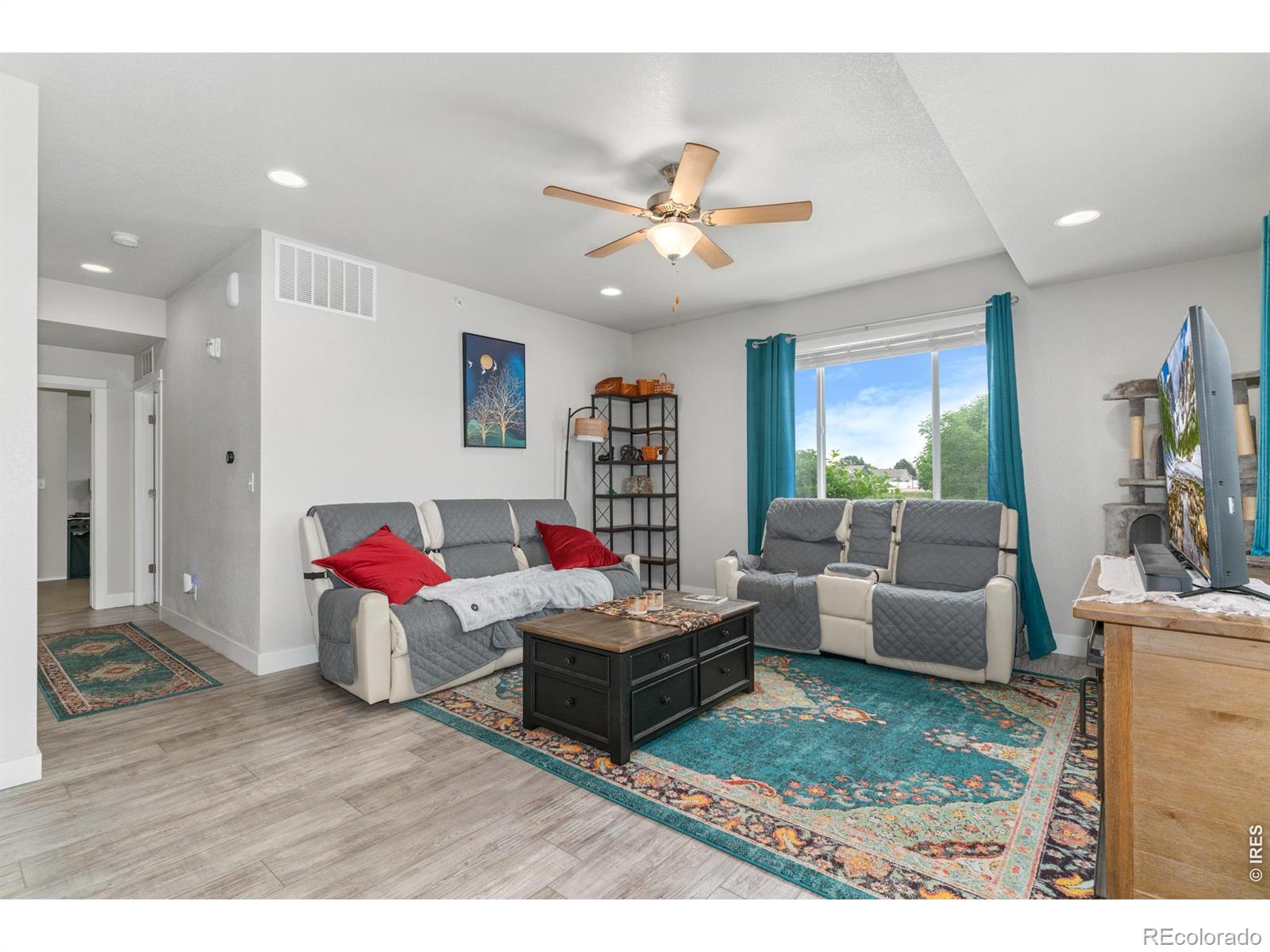 MLS Image #5 for 4165  crittenton lane,wellington, Colorado