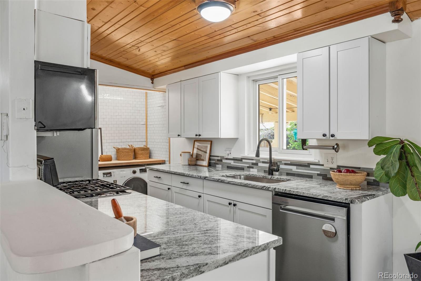 MLS Image #9 for 7941  zuni street,denver, Colorado