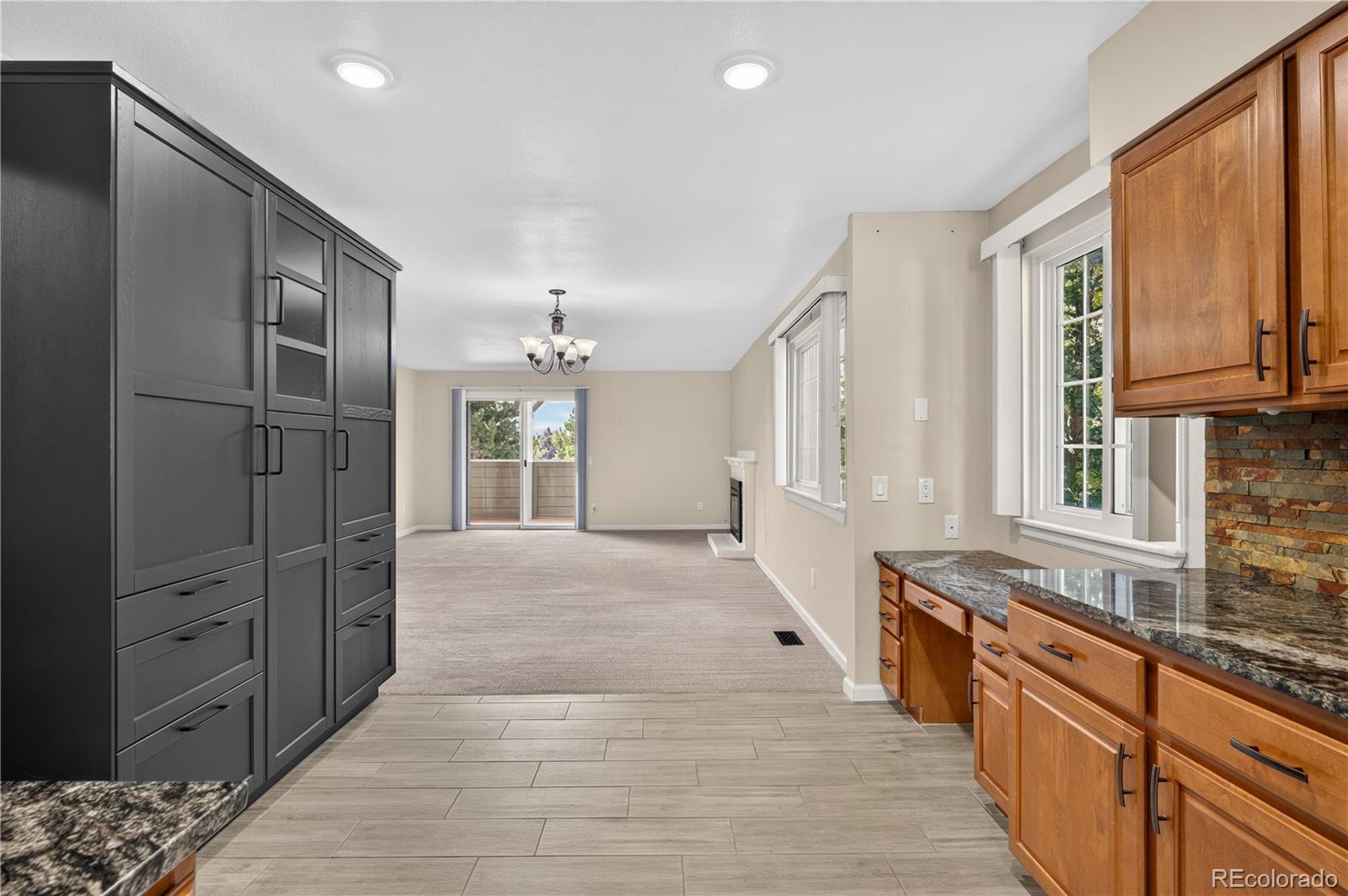 MLS Image #11 for 10594  park mountain,littleton, Colorado