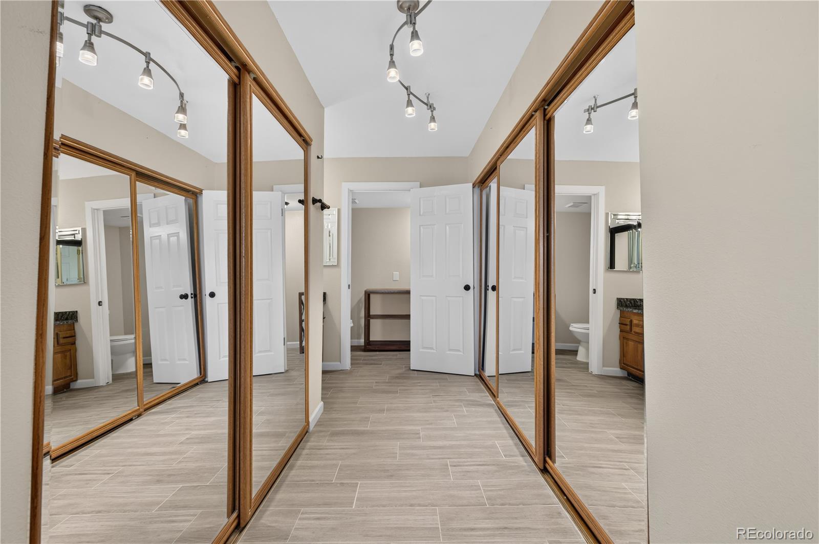 MLS Image #15 for 10594  park mountain,littleton, Colorado