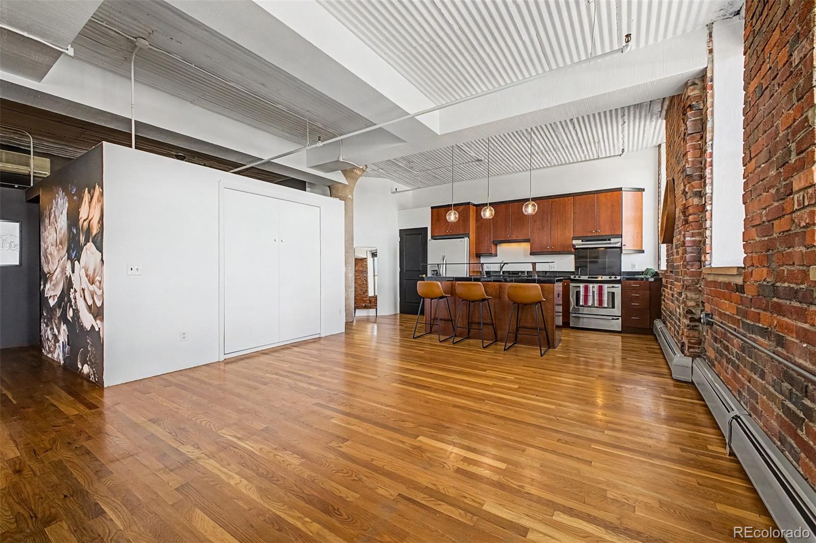 MLS Image #10 for 2261  blake street,denver, Colorado