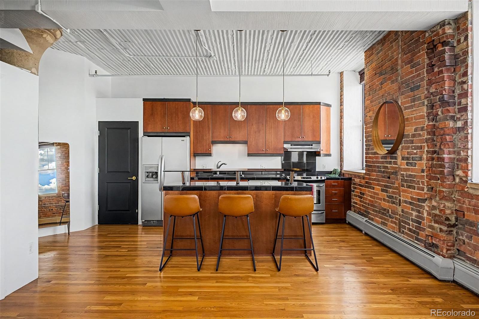 MLS Image #8 for 2261  blake street,denver, Colorado