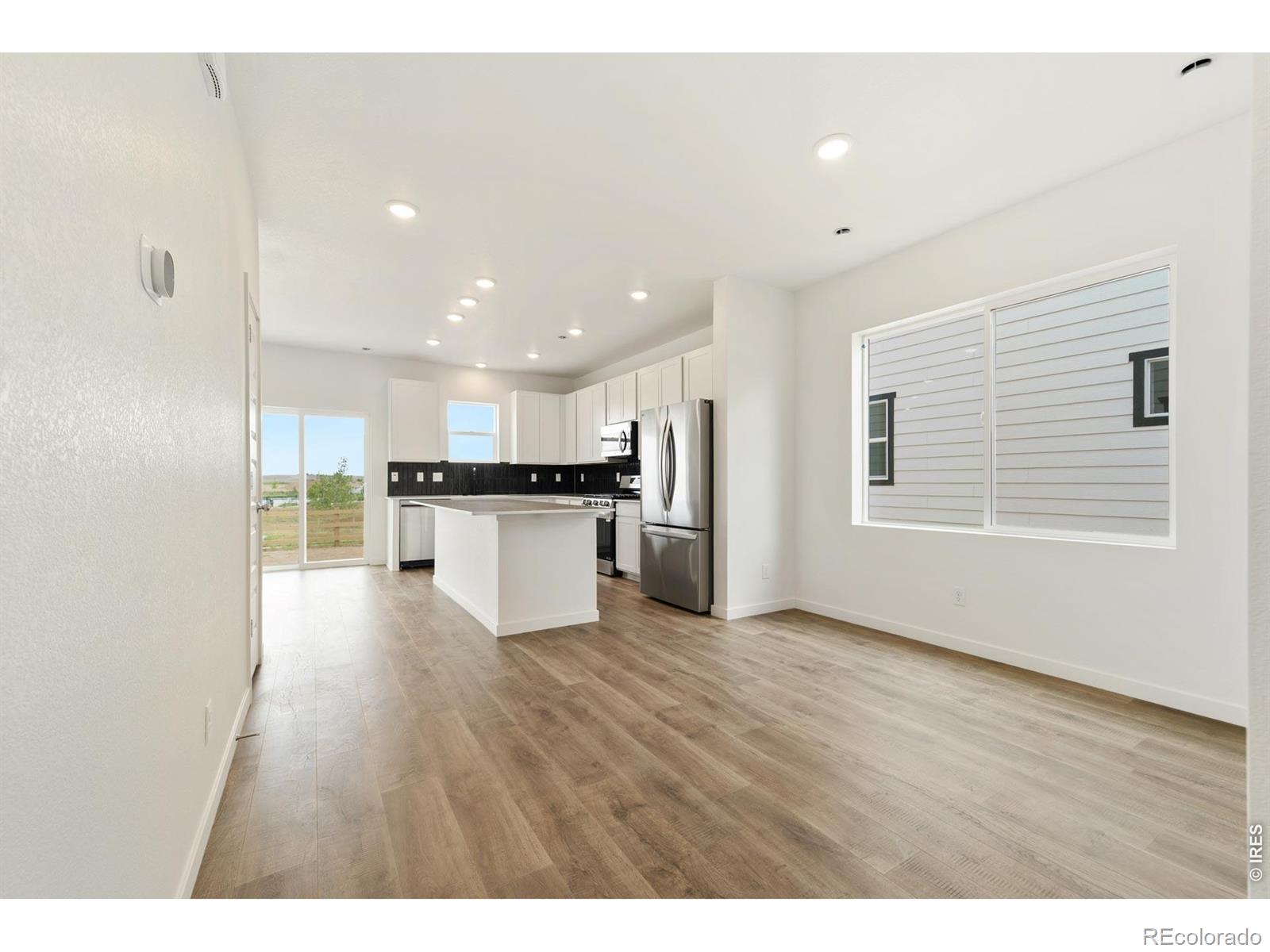 MLS Image #2 for 1944  sorghum way,johnstown, Colorado