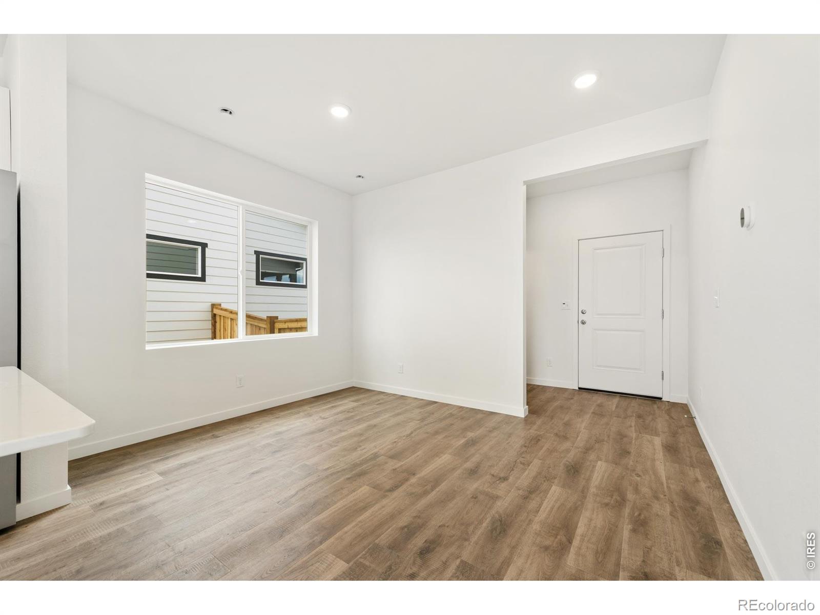 MLS Image #6 for 1944  sorghum way,johnstown, Colorado