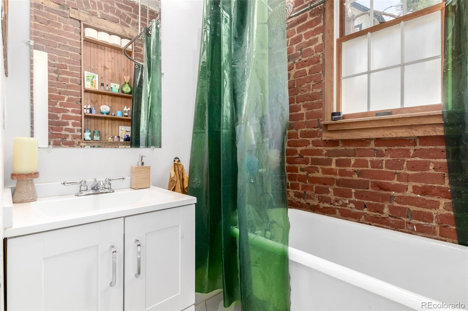 MLS Image #18 for 1776 s logan street,denver, Colorado
