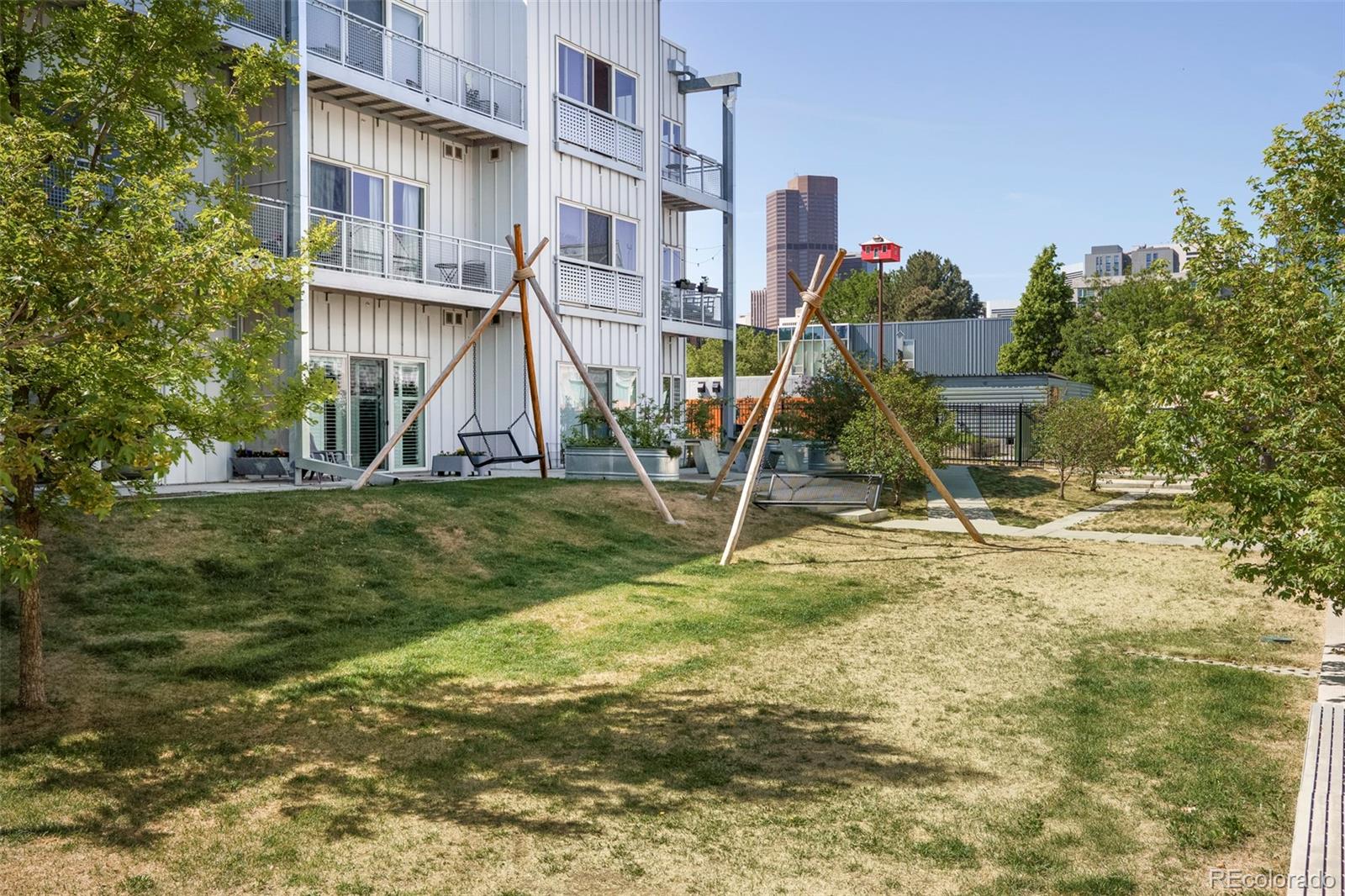MLS Image #16 for 2525  arapahoe street,denver, Colorado