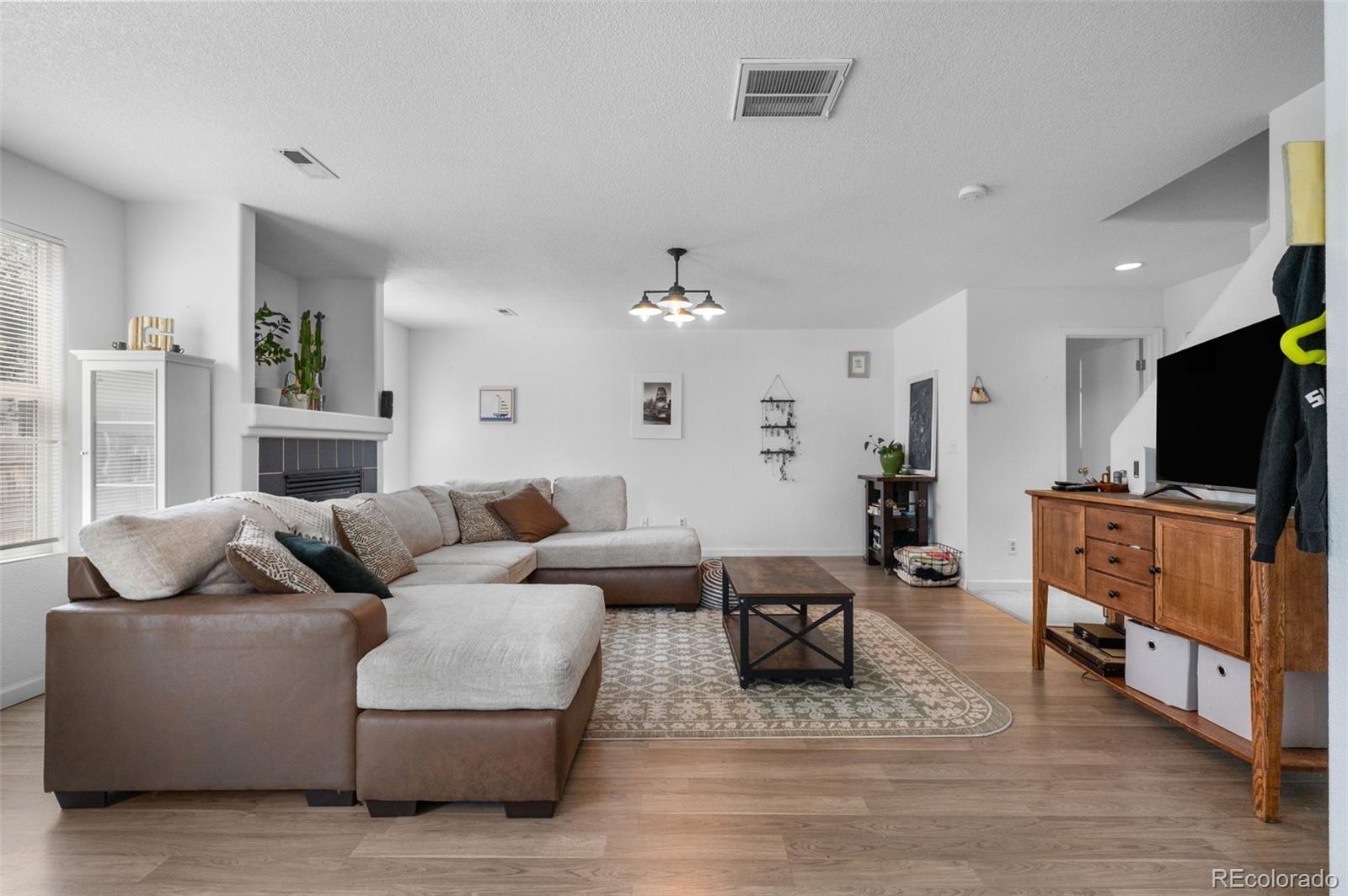 MLS Image #7 for 10696  butte drive,longmont, Colorado