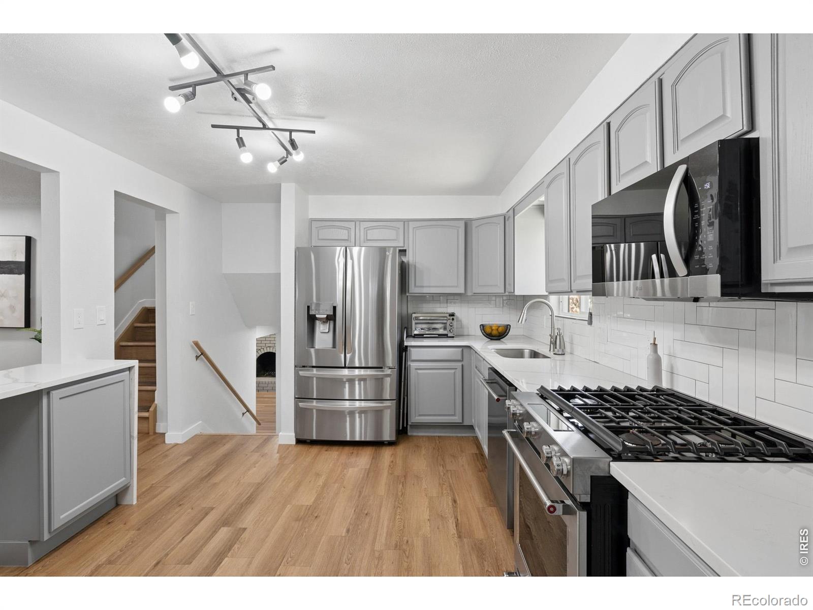 MLS Image #11 for 8601 e layton avenue,denver, Colorado