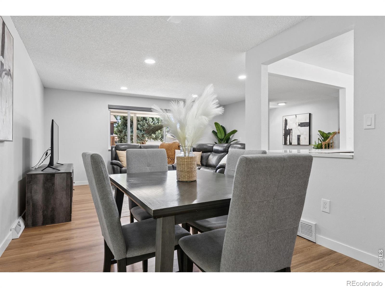 MLS Image #9 for 8601 e layton avenue,denver, Colorado