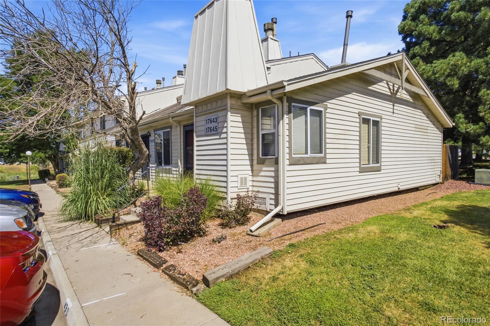MLS Image #2 for 17645 e loyola drive,aurora, Colorado