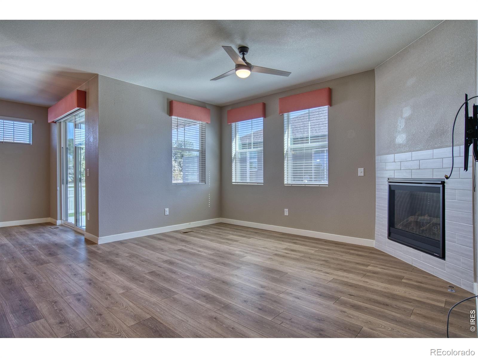 MLS Image #5 for 8968  farmdale street,longmont, Colorado