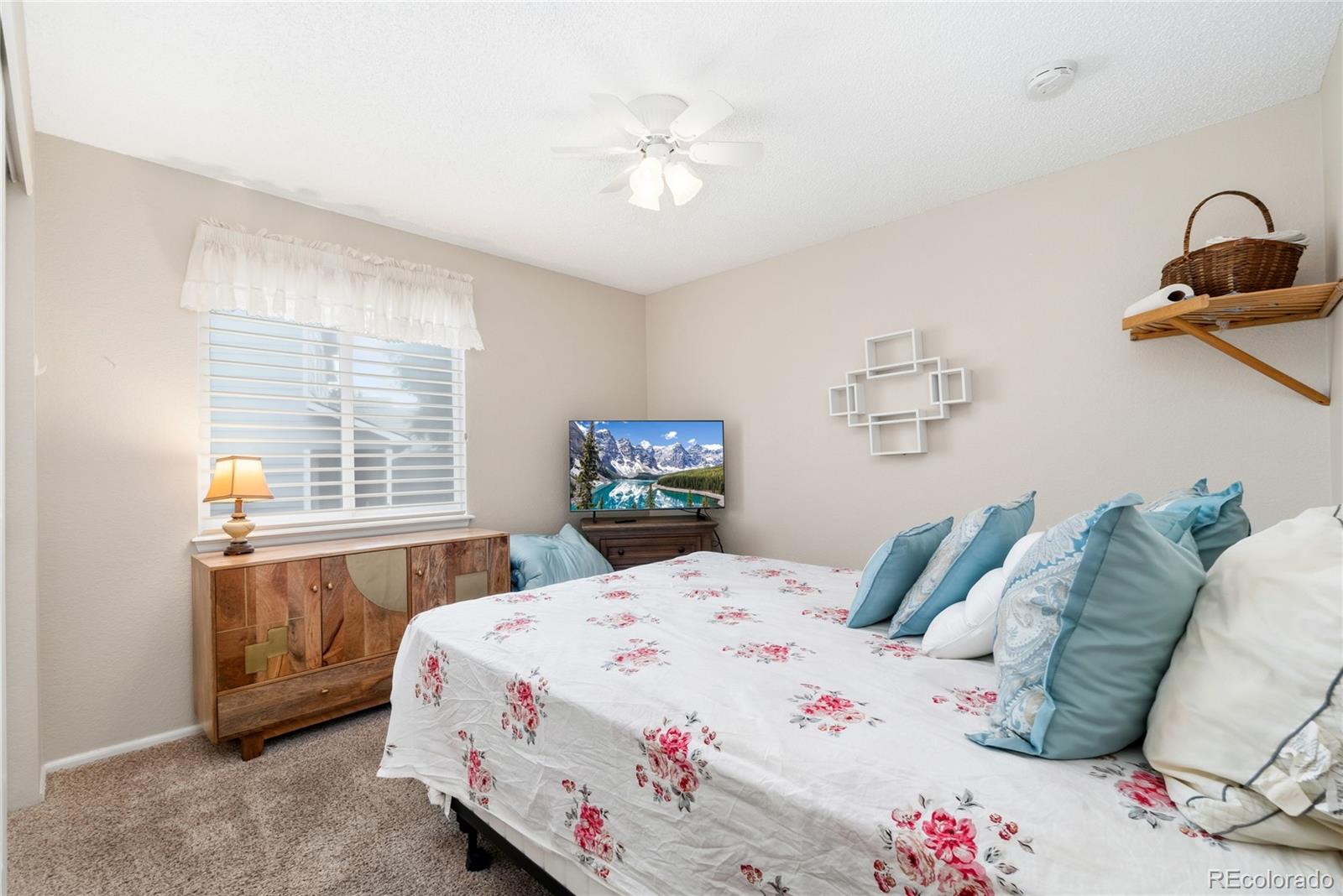 MLS Image #16 for 11786 n glencoe street,denver, Colorado