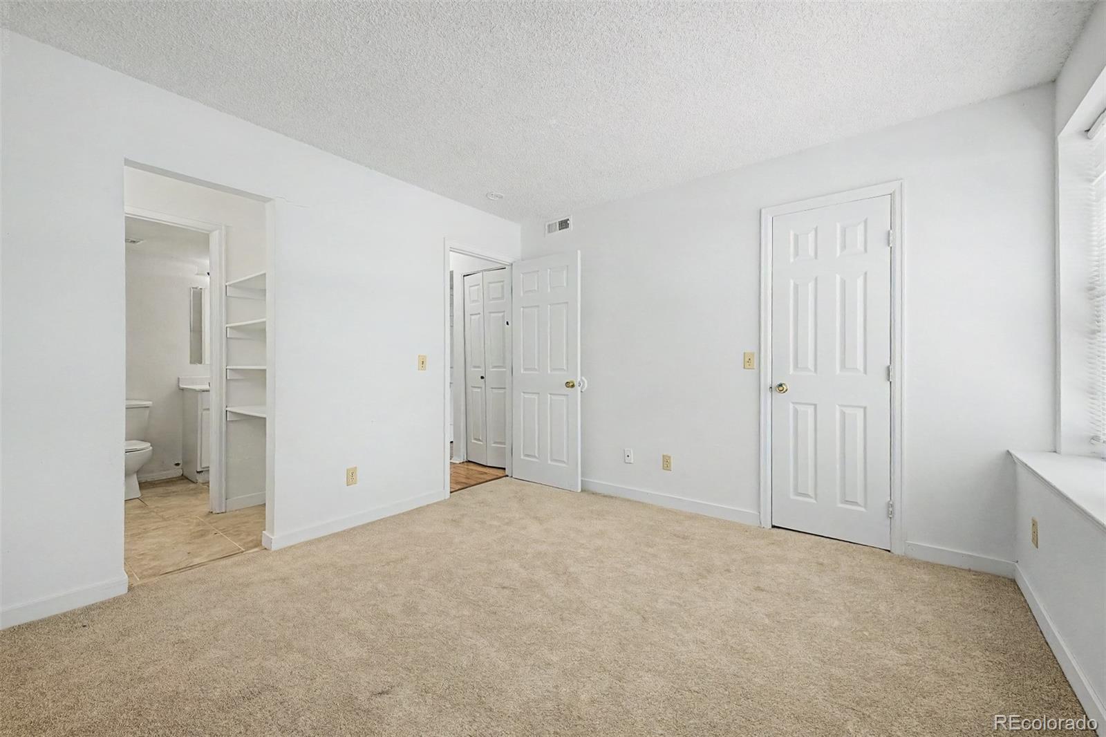 MLS Image #11 for 16255 e alaska place,aurora, Colorado