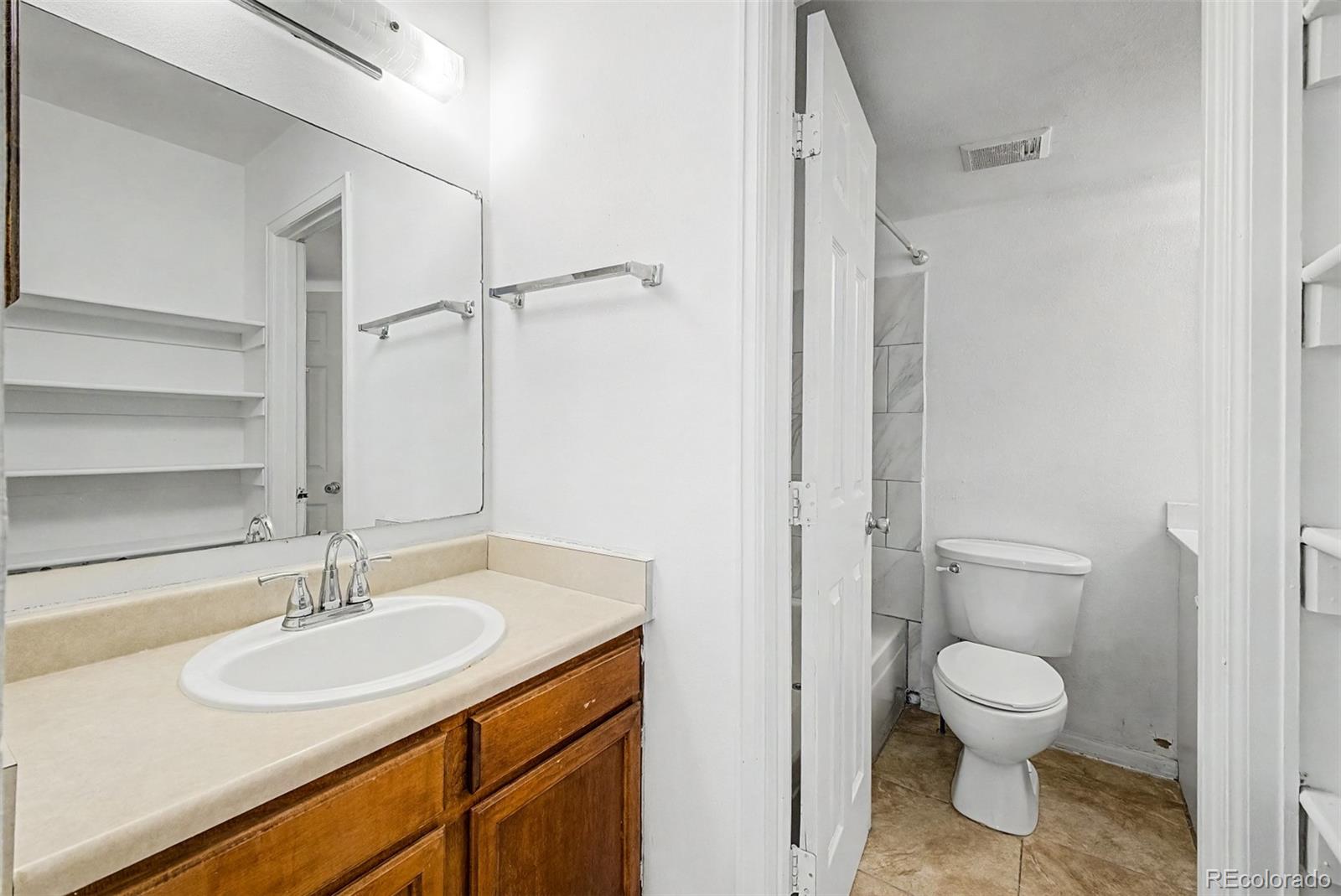 MLS Image #13 for 16255 e alaska place,aurora, Colorado