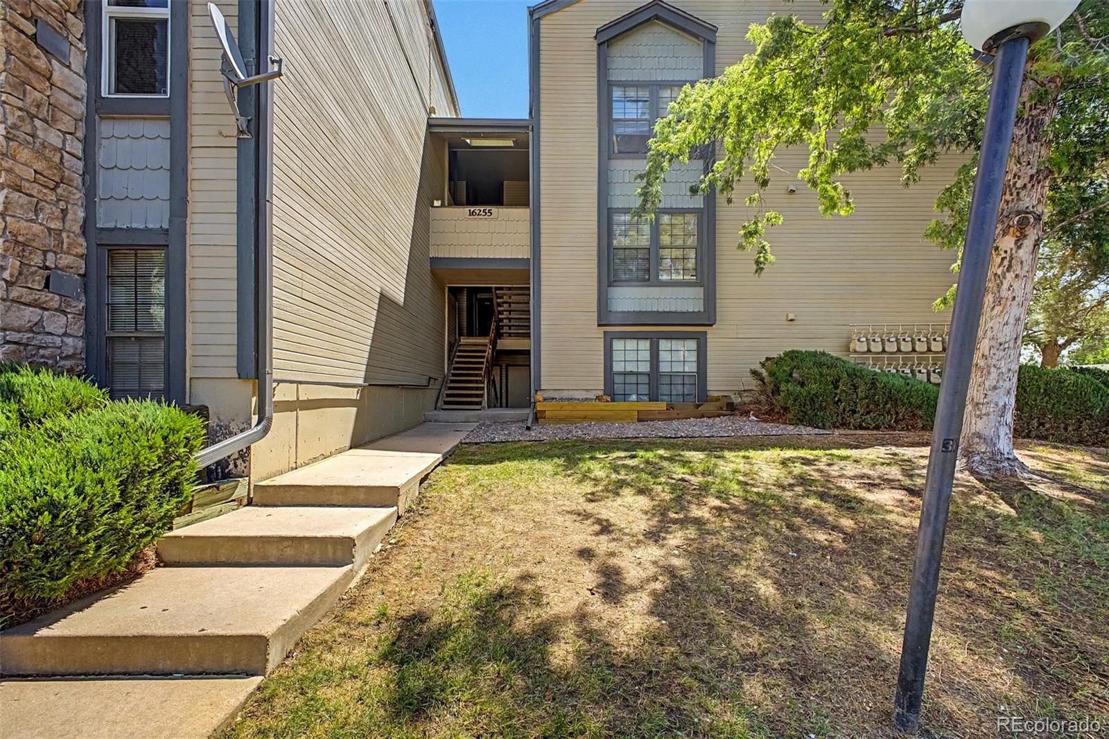 MLS Image #2 for 16255 e alaska place,aurora, Colorado