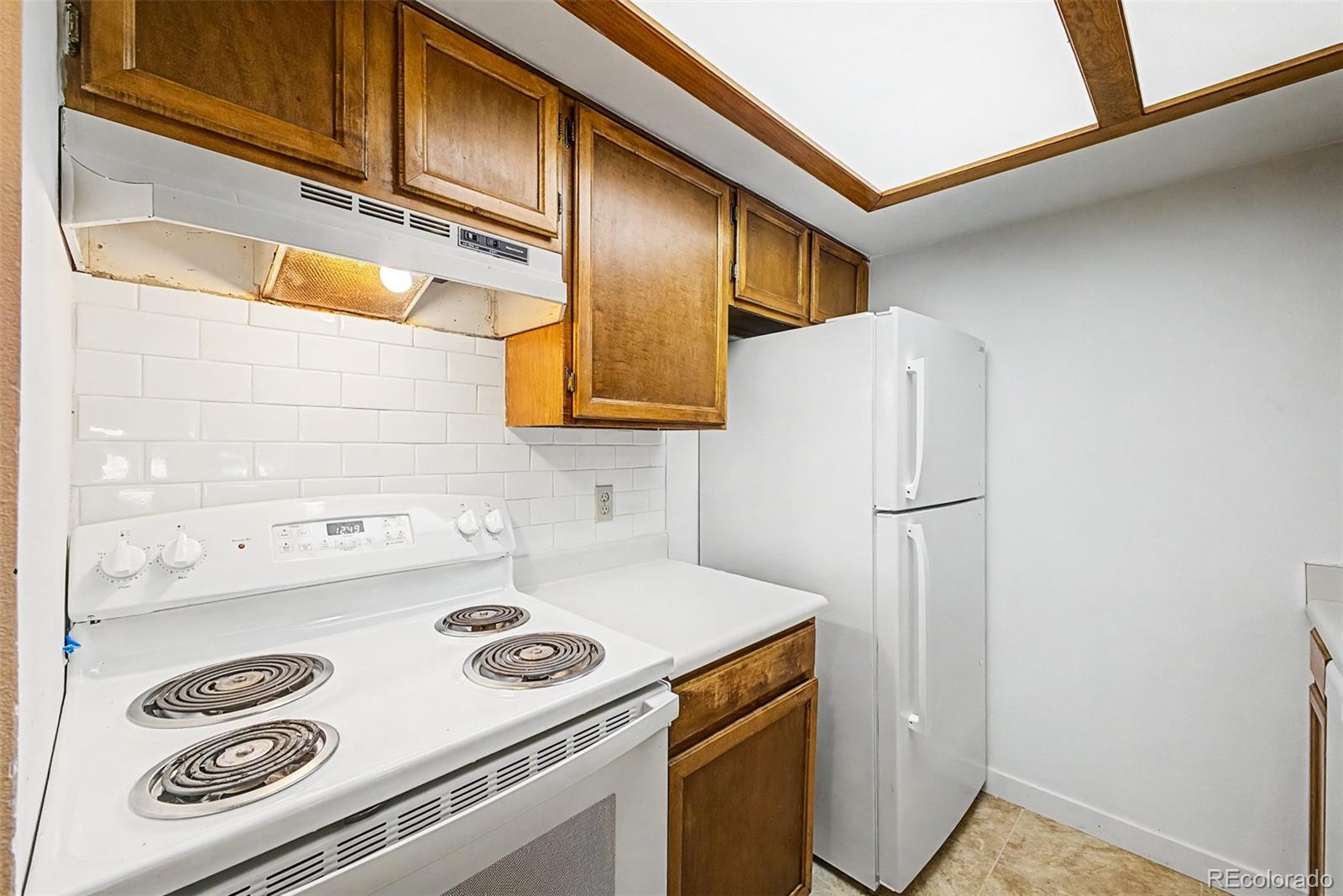 MLS Image #9 for 16255 e alaska place,aurora, Colorado