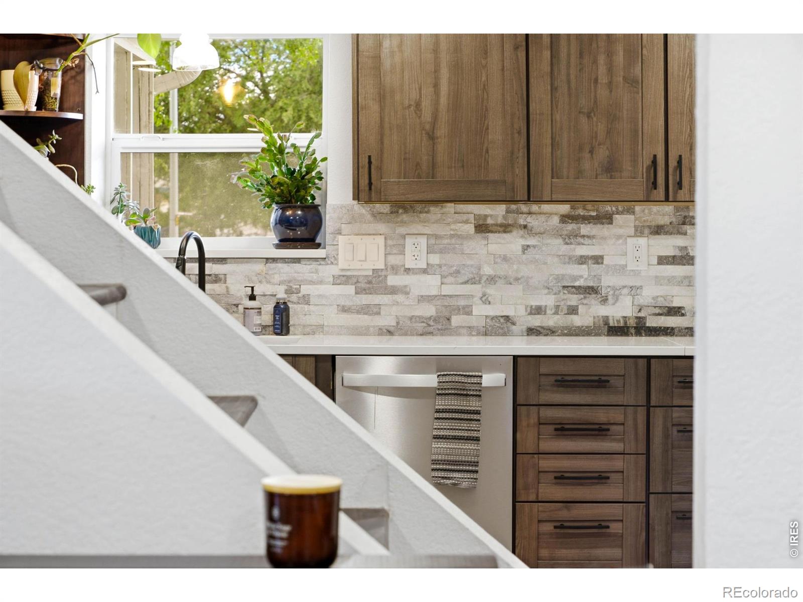 MLS Image #9 for 302  ash court,evans, Colorado