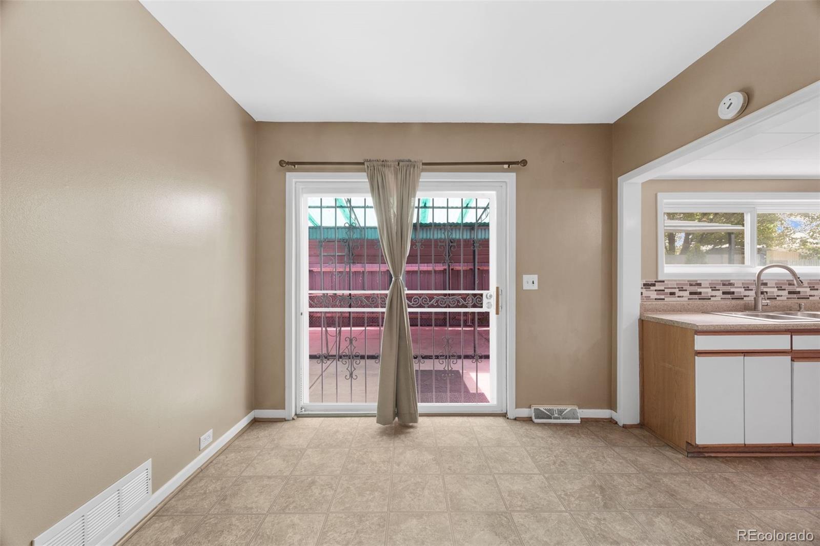 MLS Image #20 for 151 s eliot street,denver, Colorado