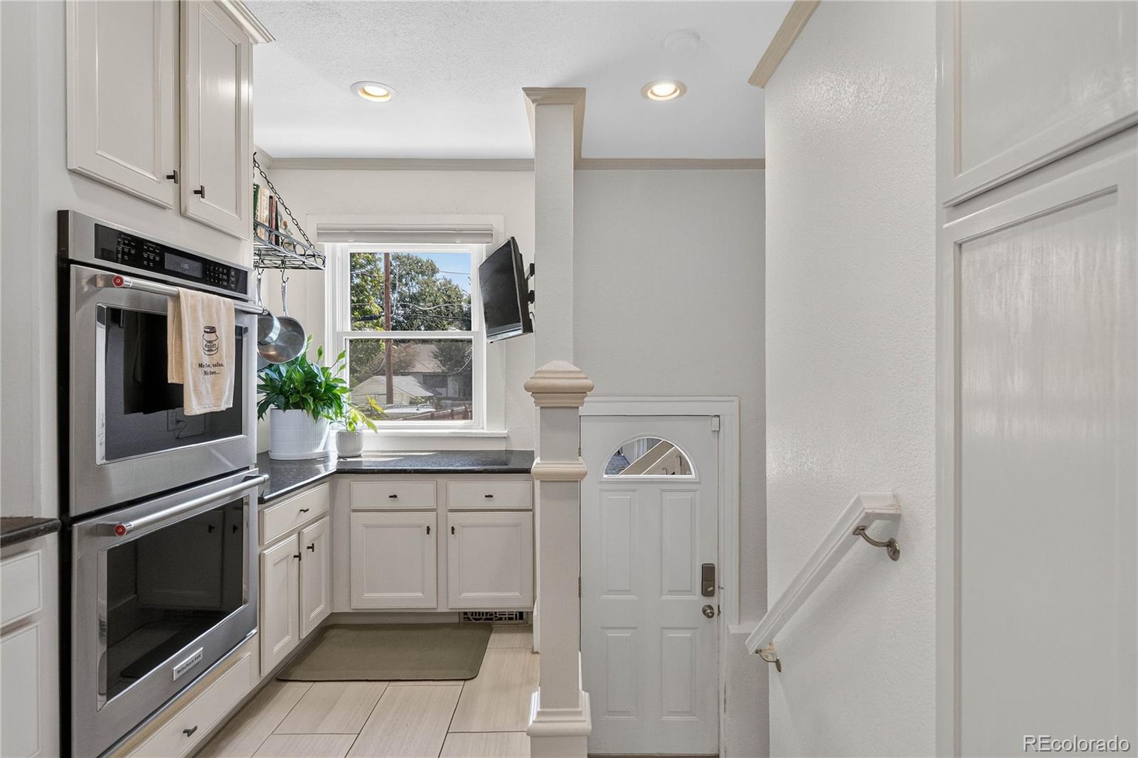 MLS Image #12 for 2320 n glencoe street,denver, Colorado