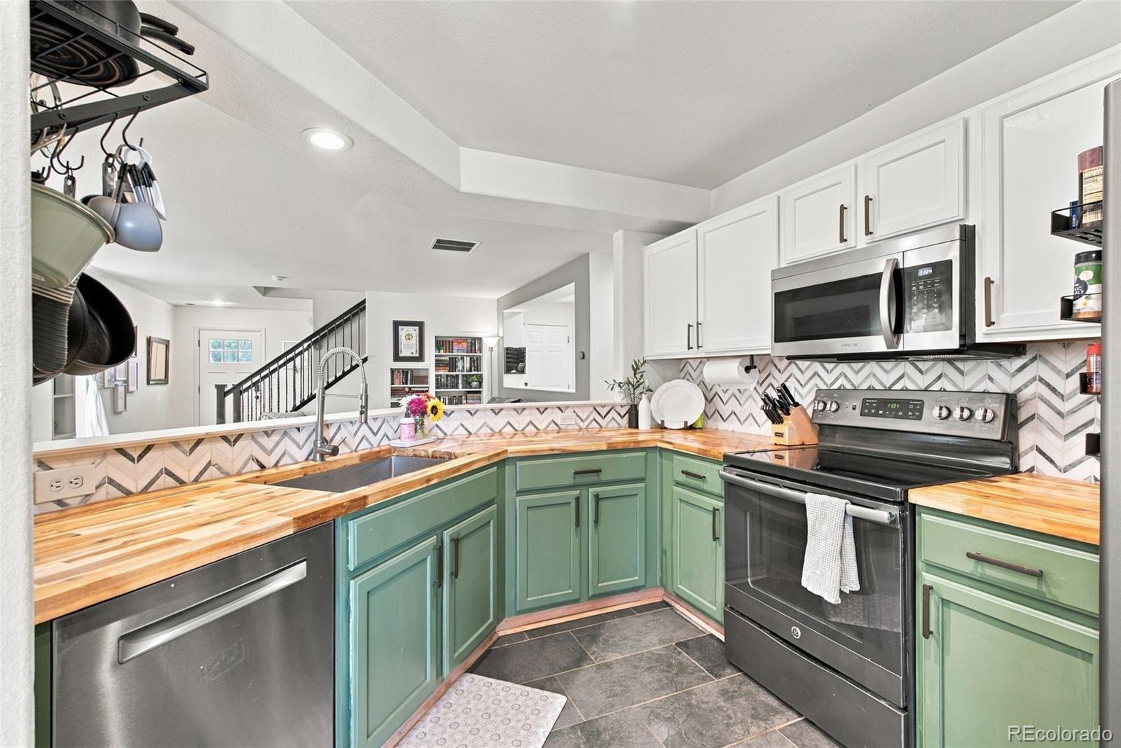 MLS Image #10 for 5738  raleigh circle,castle rock, Colorado