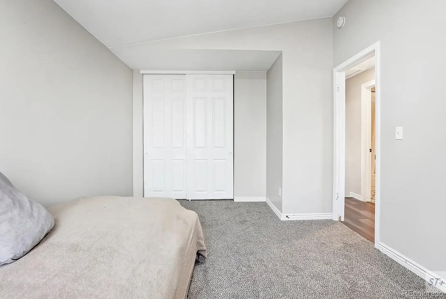 MLS Image #11 for 19003 e oxford drive,aurora, Colorado